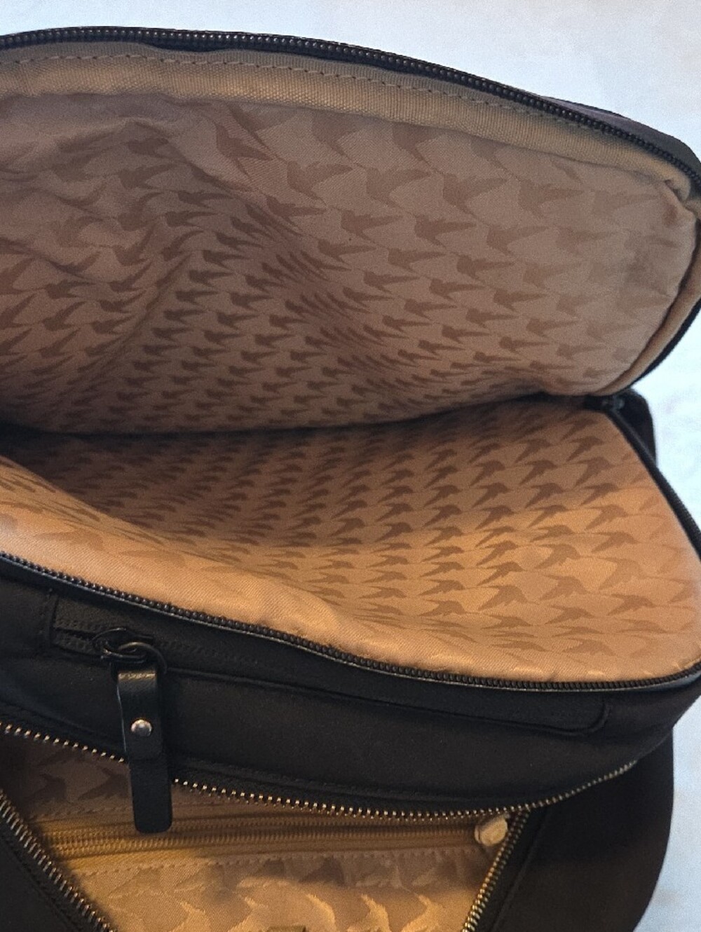 Lo & Sons Rowledge Backpack - Picture 7 of 9